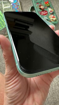 iphone 11 zelený 128GB - 3