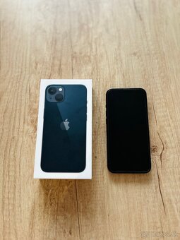 Apple iPhone 13-128GB Midnight - 3
