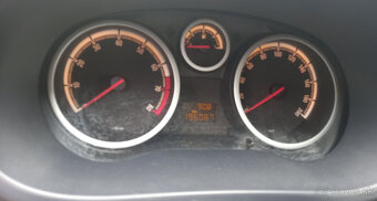 Opel Corsa - 3