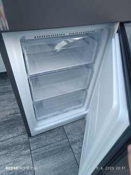 Chladnička hotpoint - 3