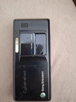 Sony Ericsson k810i - 3