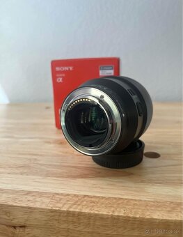 Sony FE 85mm f/1.8 - 3