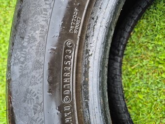 Zimne pneumatiky 235/60 r 16 - 3