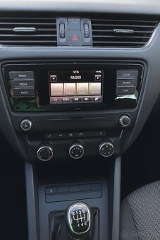 Predám: Škoda Octavia 1.4 TSI (103 kW) - 3