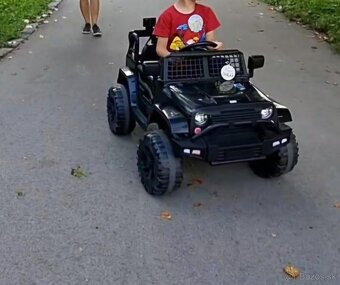 Detské elektrické autíčko - 3