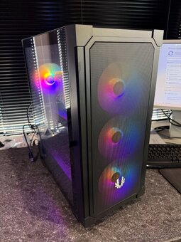 Herný počítač i5-9600K / GTX 1070 / 16GB / SSD + HDD / RGB - 3