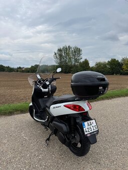 Yamaha X-max 250 YP250R (2011) - 3