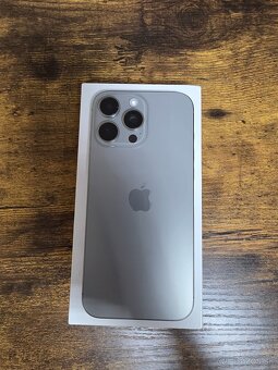 Apple iPhone 16 Pro Max 256GB - 3