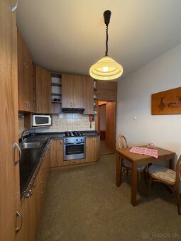 2xwc, 2x loggia, priestranný 4 izbový byt Ťahanovce - 3