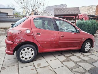 Peugeot 206 1,4 KFW r.v.2008 - 3