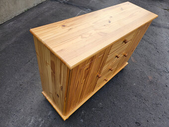 Komoda z masívu - 3