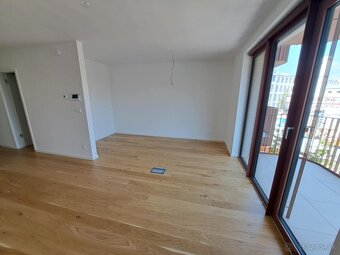 1,5 izbový byt, Bratislava - Ružinov - 3