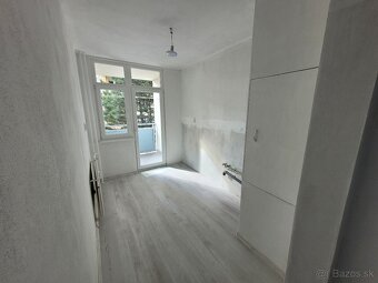 Predaj 3 izbový byt po novej rekonštrukcii - 3