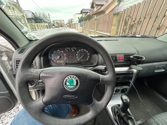 Škoda Octavia Tour 1.4 16 V - 3