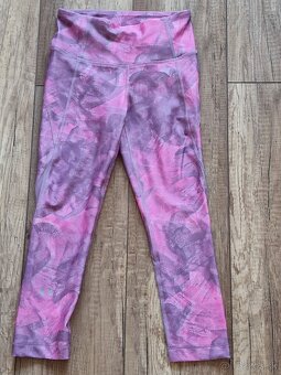 Trojštvrťové legíny Under Armour - veľkosť XS - 3
