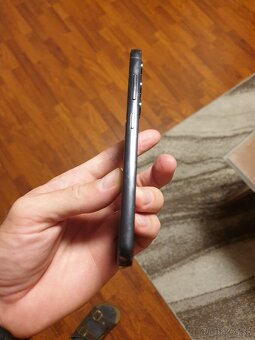 Galaxy S23 256GB (SM-S911B/DS) – TOP STAV Cena: 400 € - 3