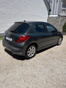 Peugeot 207 1.6VTI 16v - 3