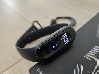 Predám Mi Band 5 – 100% stav - 3
