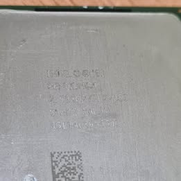 Intel Pentium 4 2,4 Ghz - 3