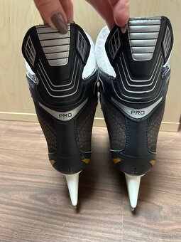 Detské ľadové  korčule Bauer Supreme Pro v. 36 - 3