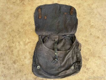 Nemecký chlebník Luftwaffe s popruhom - 3