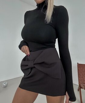 Skort vo veľkosti M s mašľou - 3