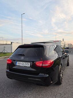 Mercedes C43 AMG 4 matic - 3