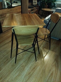 Jedálenský stôl - 3