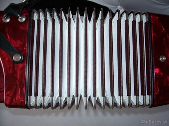 Predam akordeon Weltmeister Caprice 96 bas. - 3