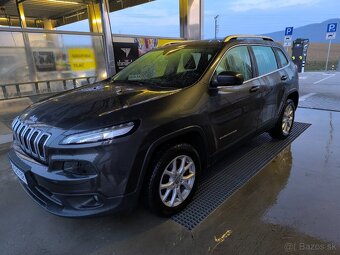 Jeep Cherokee 2,2 CRD - 3