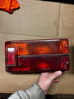 Zadné svetlá Fiat 125p - 3