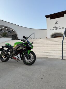 Kawasaki Ninja 650 - 3