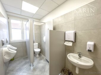 Krásna väčšia kancelária v centre 36 m2, Holíč - Nám. Mieru - 3