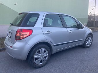 Suzuki SX4 benzín - 3