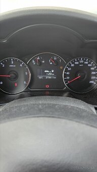 Kia carens 1.7 crdi - 3