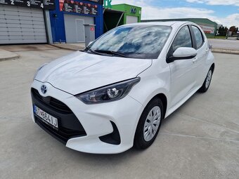 TOYOTA YARIS - 3