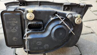 Predné svetlomety VW BORA R 1999 - 3