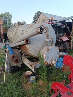 Fekal 4000 litrov - 3