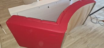 Predám LG 105 cm plus držiak na stenu+ kreslo spolu 60 euro - 3