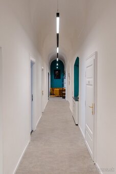 Predáme novo zariadený salon - 3