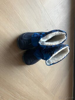 Predám chlapčenské čižmy velkosť 24 - 3