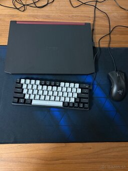 Herný notebook Acer Nitro V / 5 - 3