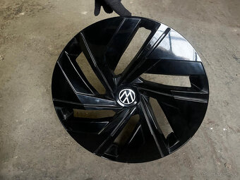 Originalne Puklice VW r18 - 3