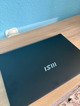 Notebook MSI Modern 15 - 3