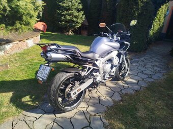 Yamaha FZ6 Fazer - 3