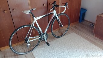 Cestný bicykel - 3