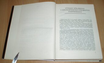 Práce včelára - 3