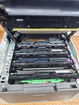 Tlačiareň BROTHER DCP-9020CDW - 3