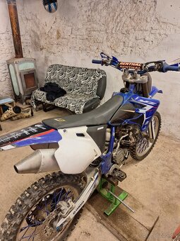Ymaha yzf 250 - 3