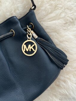 Crossbody kožená kabelka zn. MK - 3